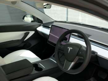 Used Tesla Model 3 2020 for sale - 74389101: Photo