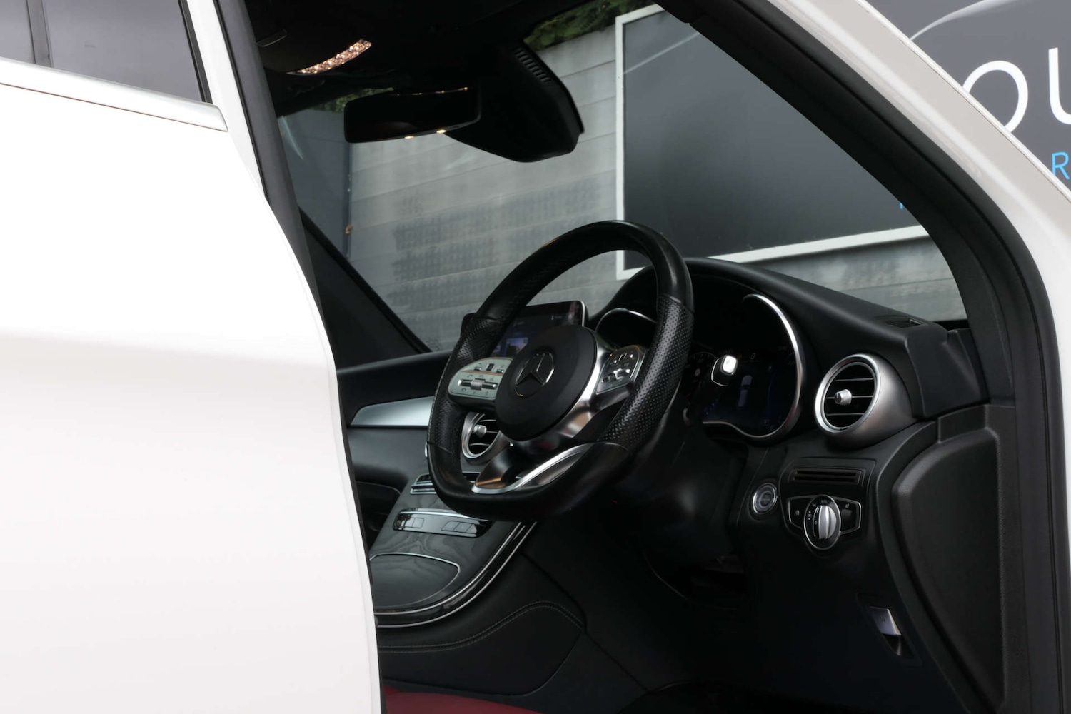 Used Mercedes-Benz GLC 2020 for sale - 76614747: Photo 22