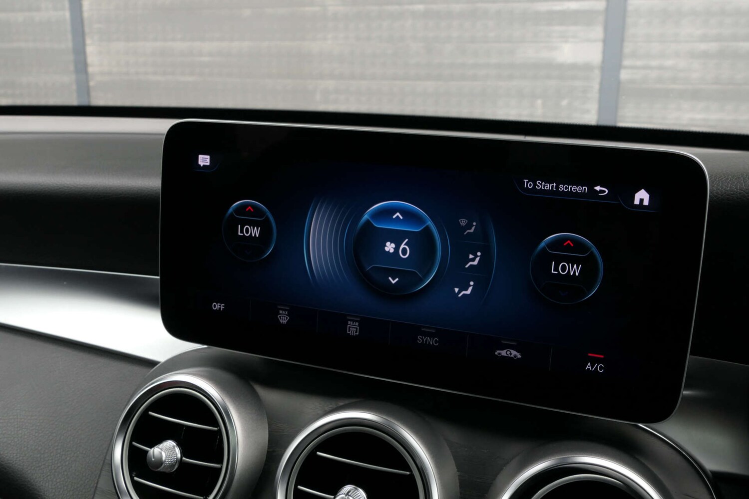 Used Mercedes-Benz GLC 2020 for sale - 76614747: Photo 44