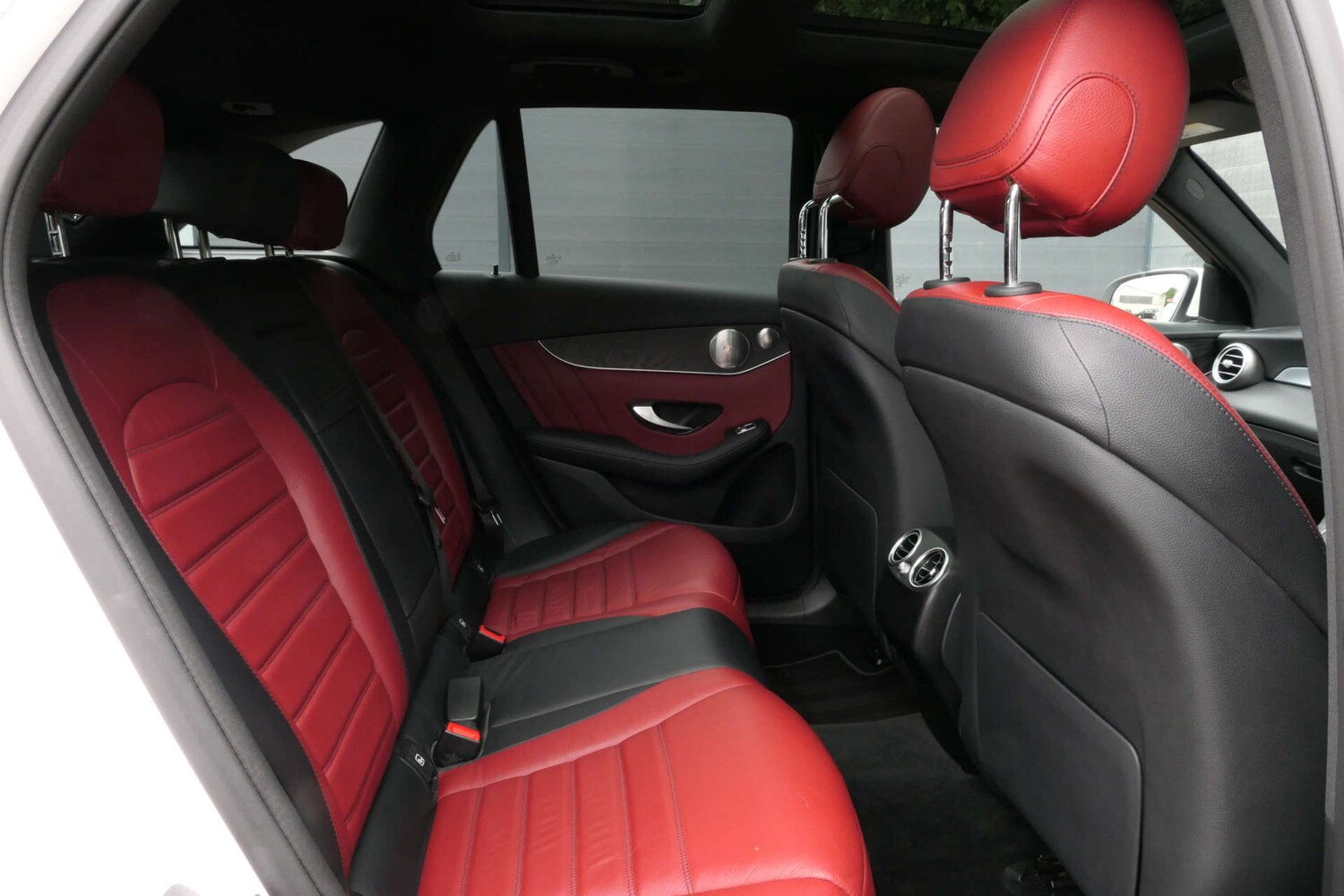 Used Mercedes-Benz GLC 2020 for sale - 76614747: Photo 46