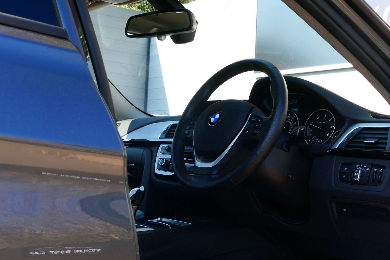 Used BMW 3 Series 2016 for sale - 77736121: Photo 22