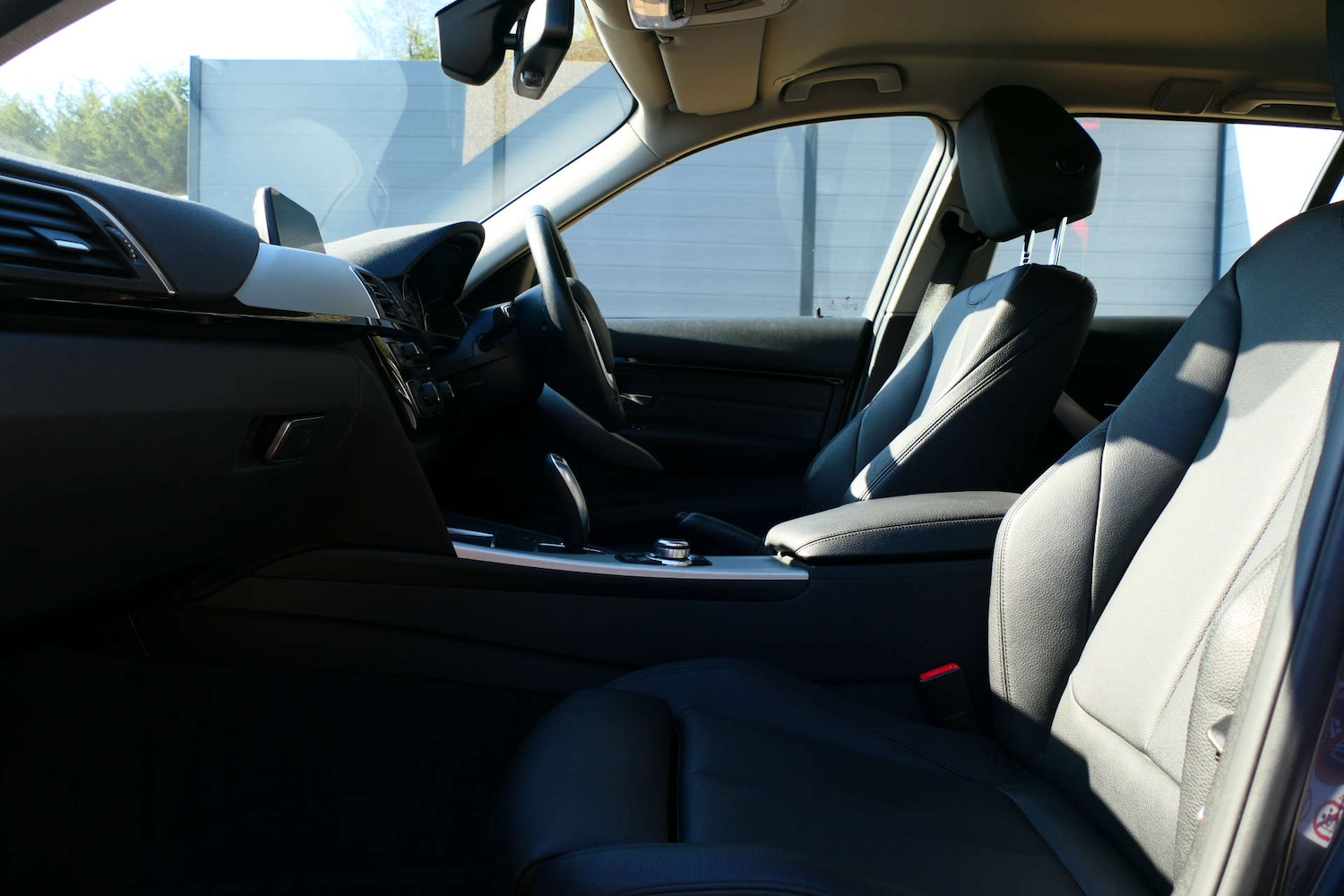 Used BMW 3 Series 2016 for sale - 77736121: Photo 23