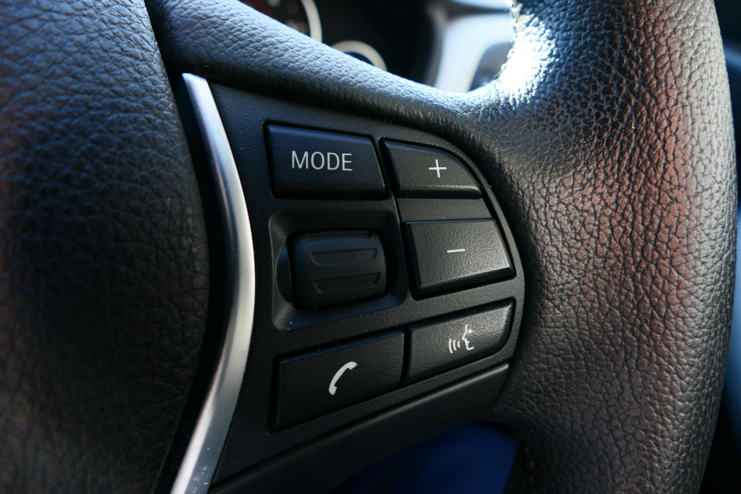 Used BMW 3 Series 2016 for sale - 77736121: Photo 27