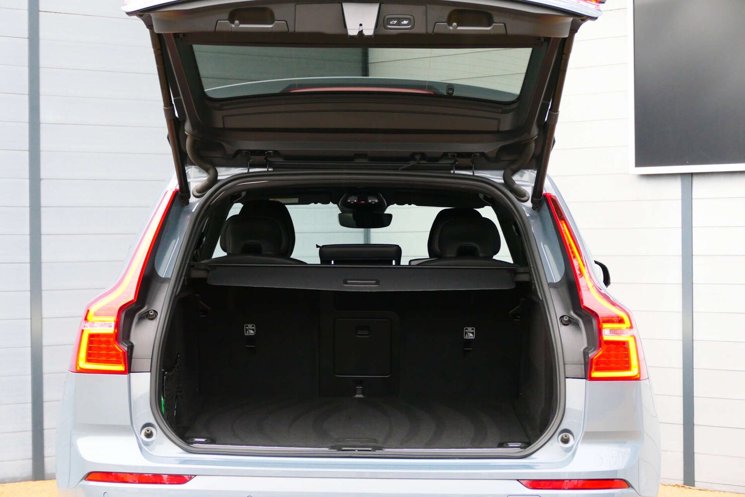 Used Volvo XC60 2022 for sale - 77644028: Photo 18