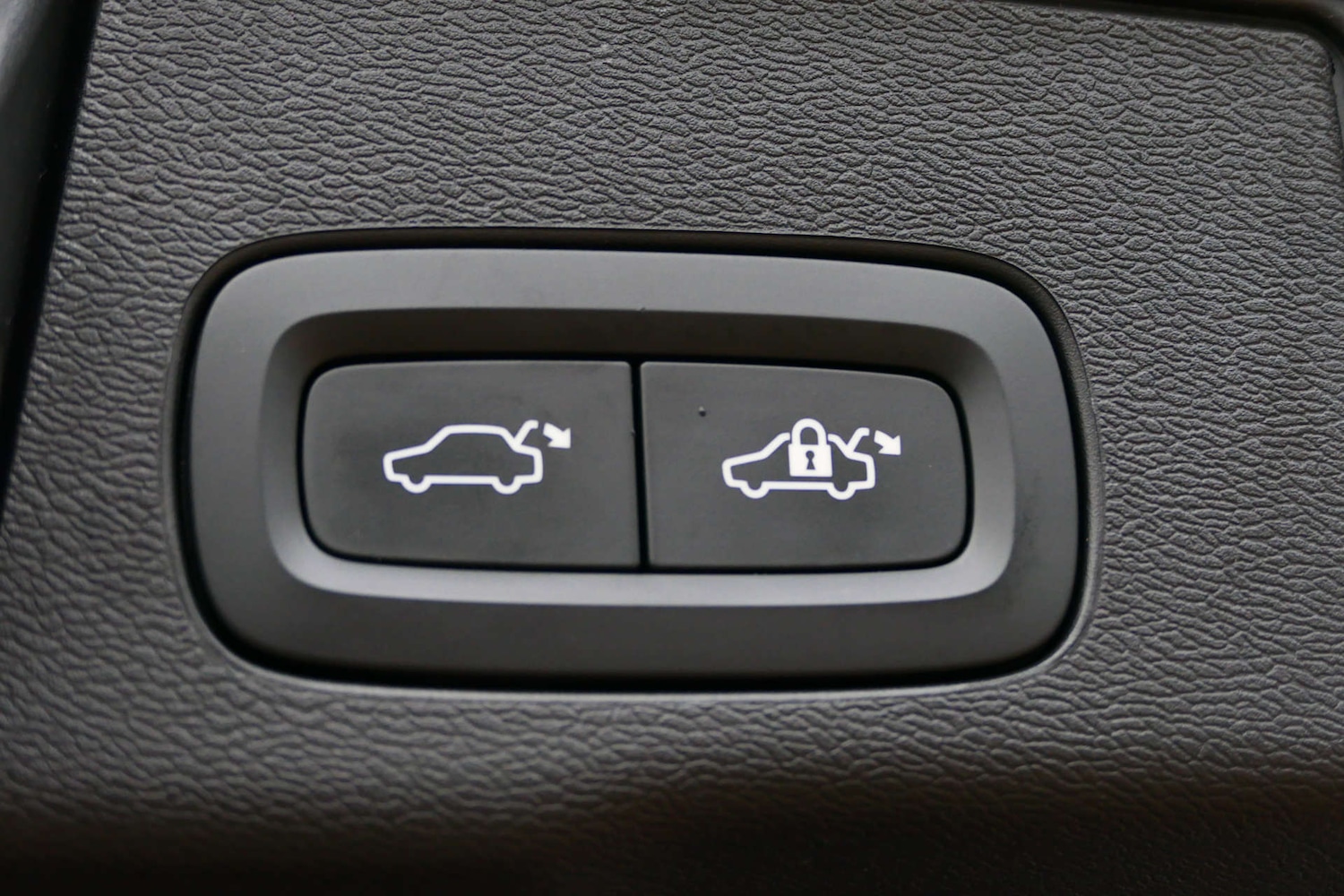 Used Volvo XC60 2022 for sale - 77644028: Photo 21