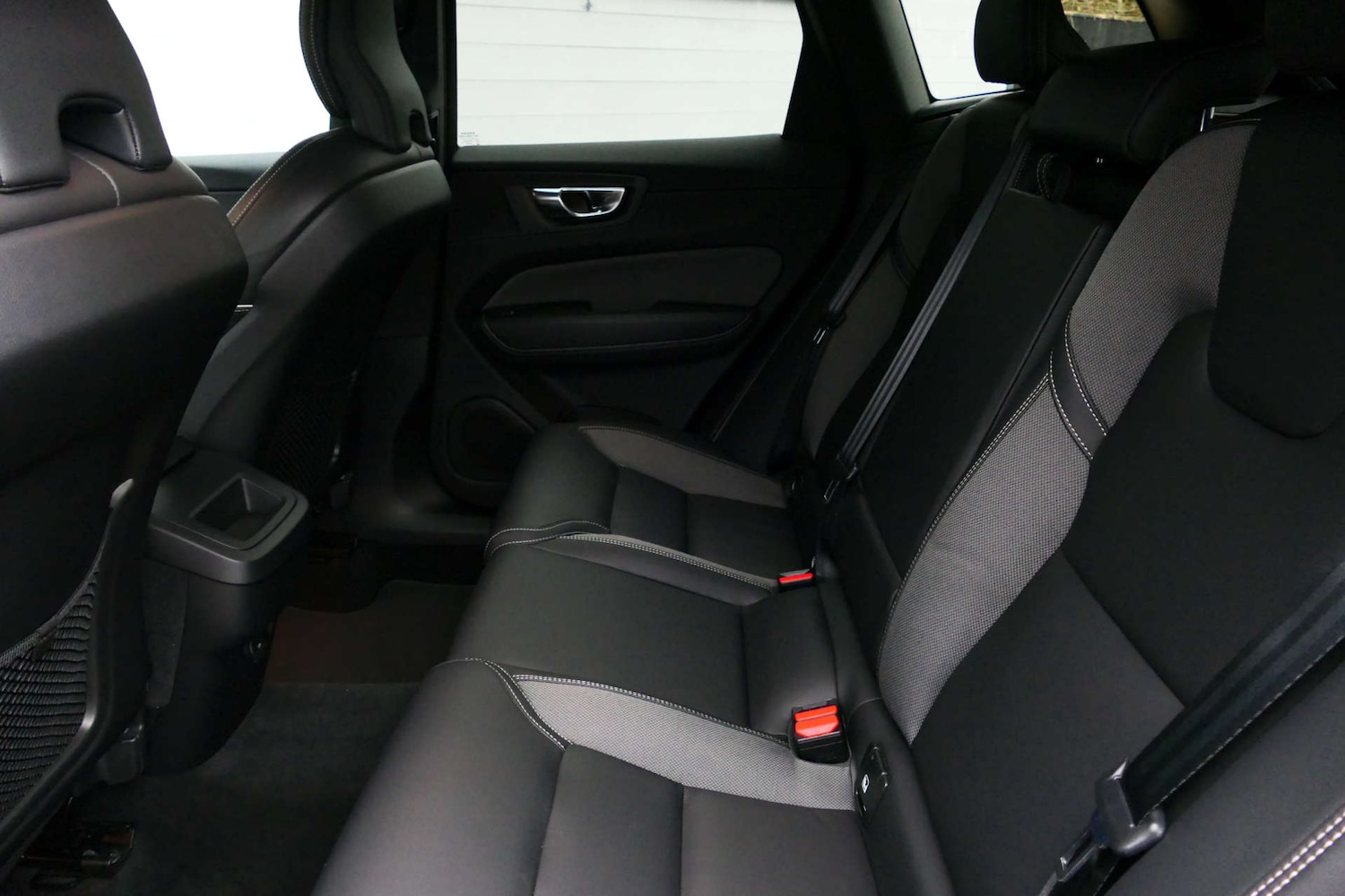 Used Volvo XC60 2022 for sale - 77644028: Photo 25