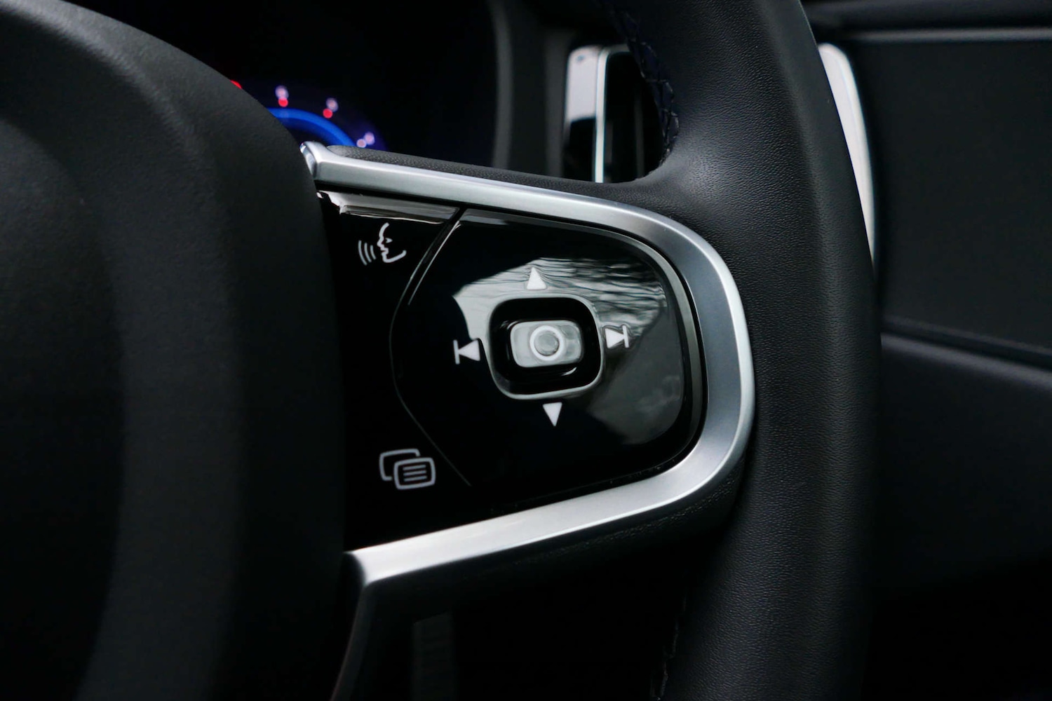 Used Volvo XC60 2022 for sale - 77644028: Photo 42