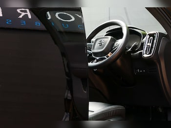 Used Volvo XC40 2022 for sale - 78910049: Photo
