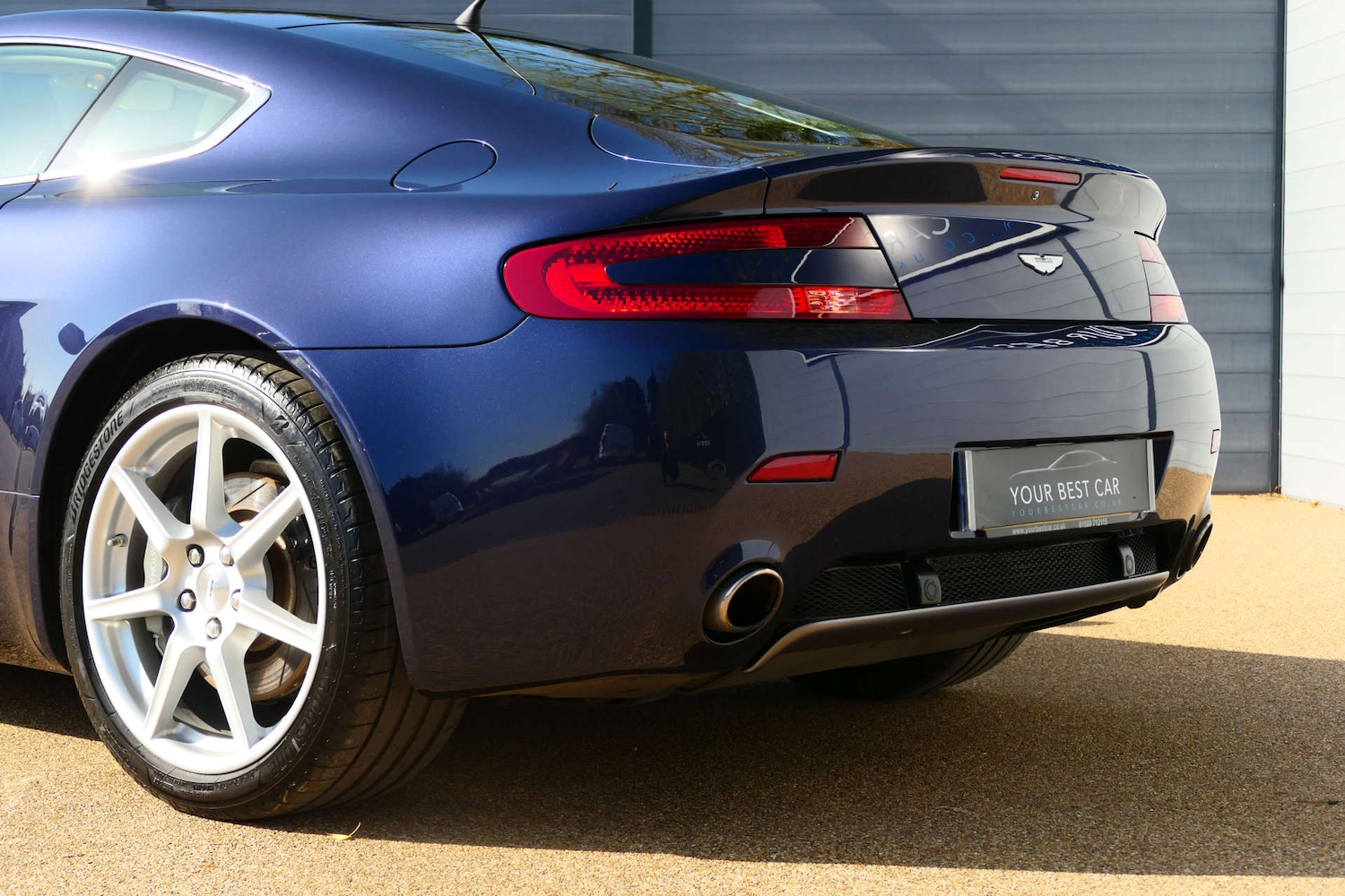 Used Aston Martin Vantage 2007 for sale - 77780985: Photo 12