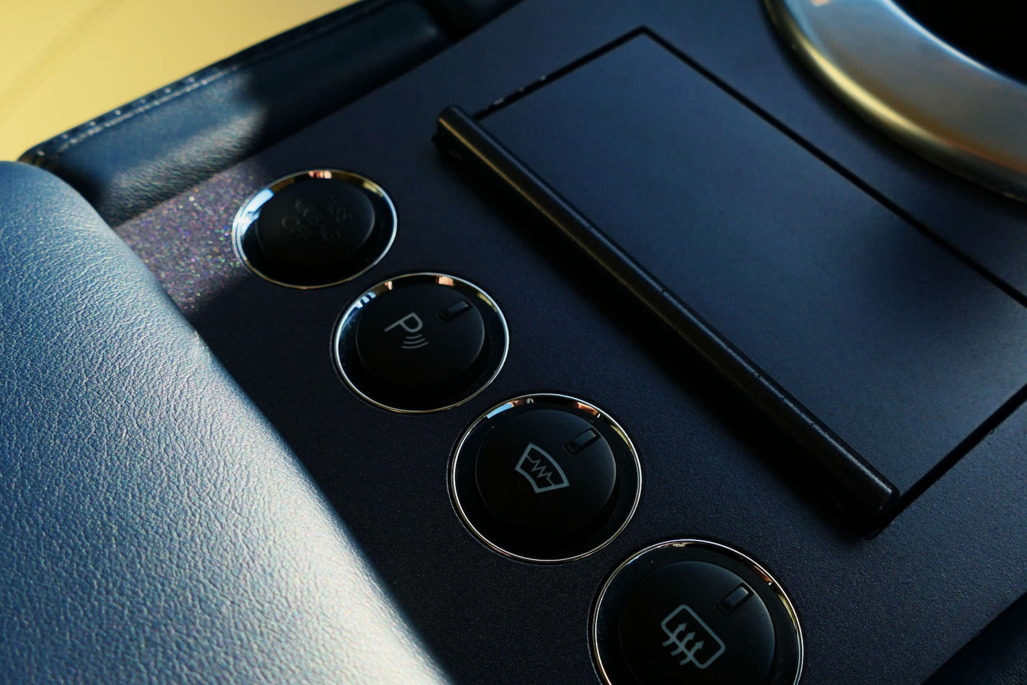 Used Aston Martin Vantage 2007 for sale - 77780985: Photo 24