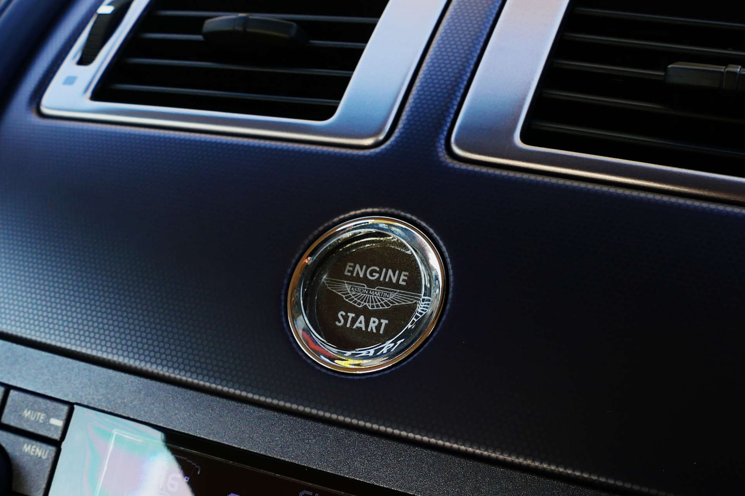 Used Aston Martin Vantage 2007 for sale - 77780985: Photo 29