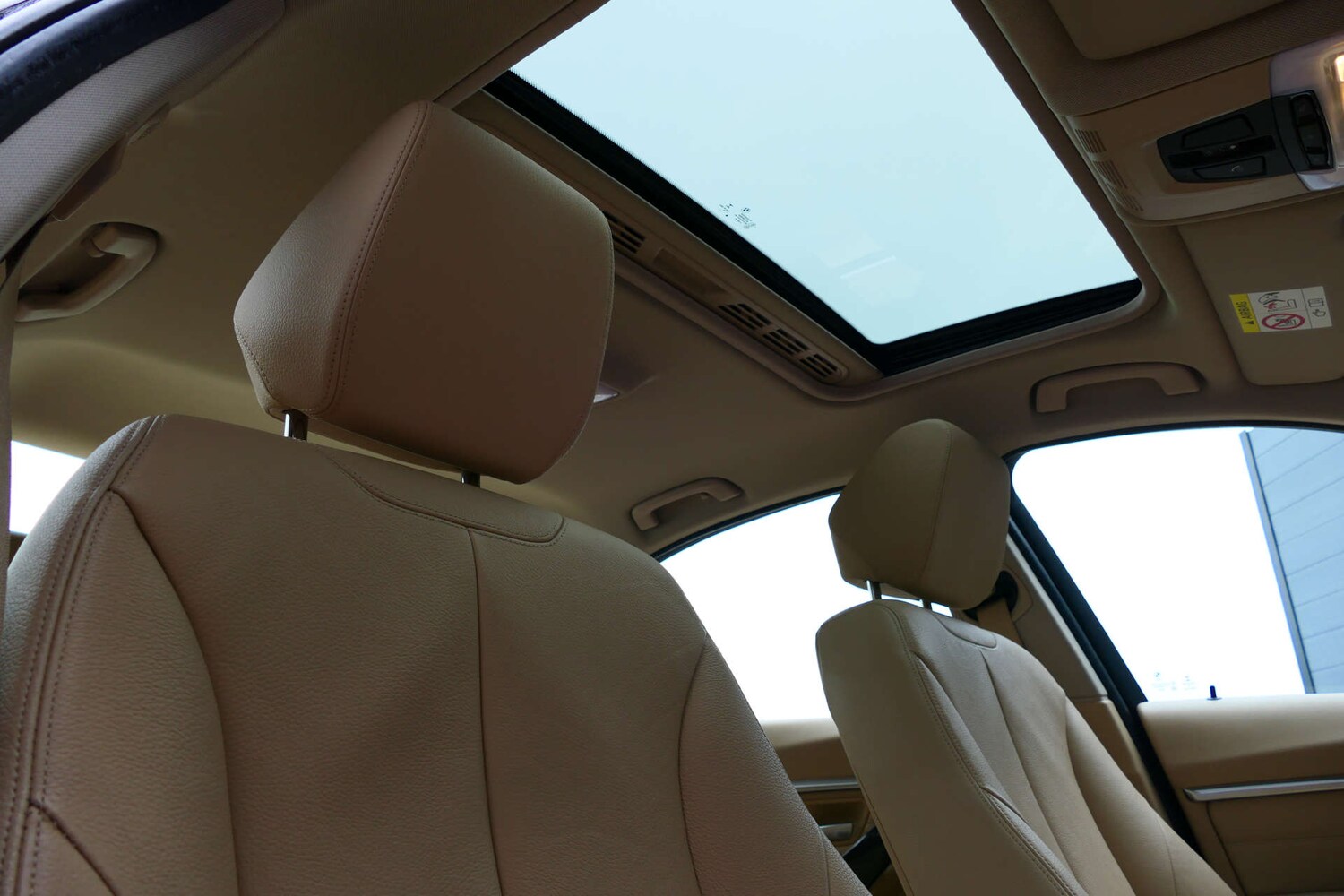 Used BMW 3 Series 2016 for sale - 77495048: Photo 26