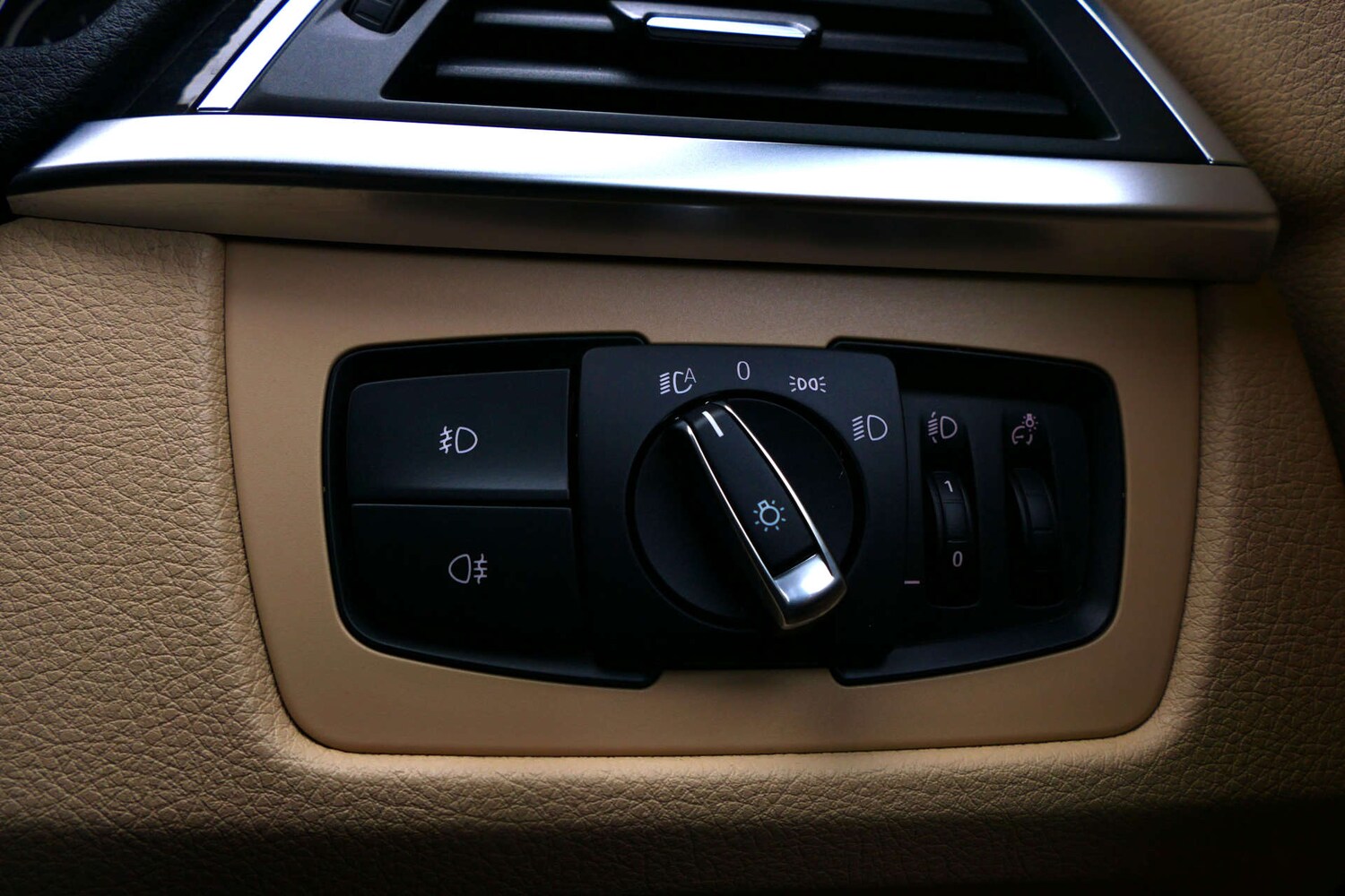 Used BMW 3 Series 2016 for sale - 77495048: Photo 44