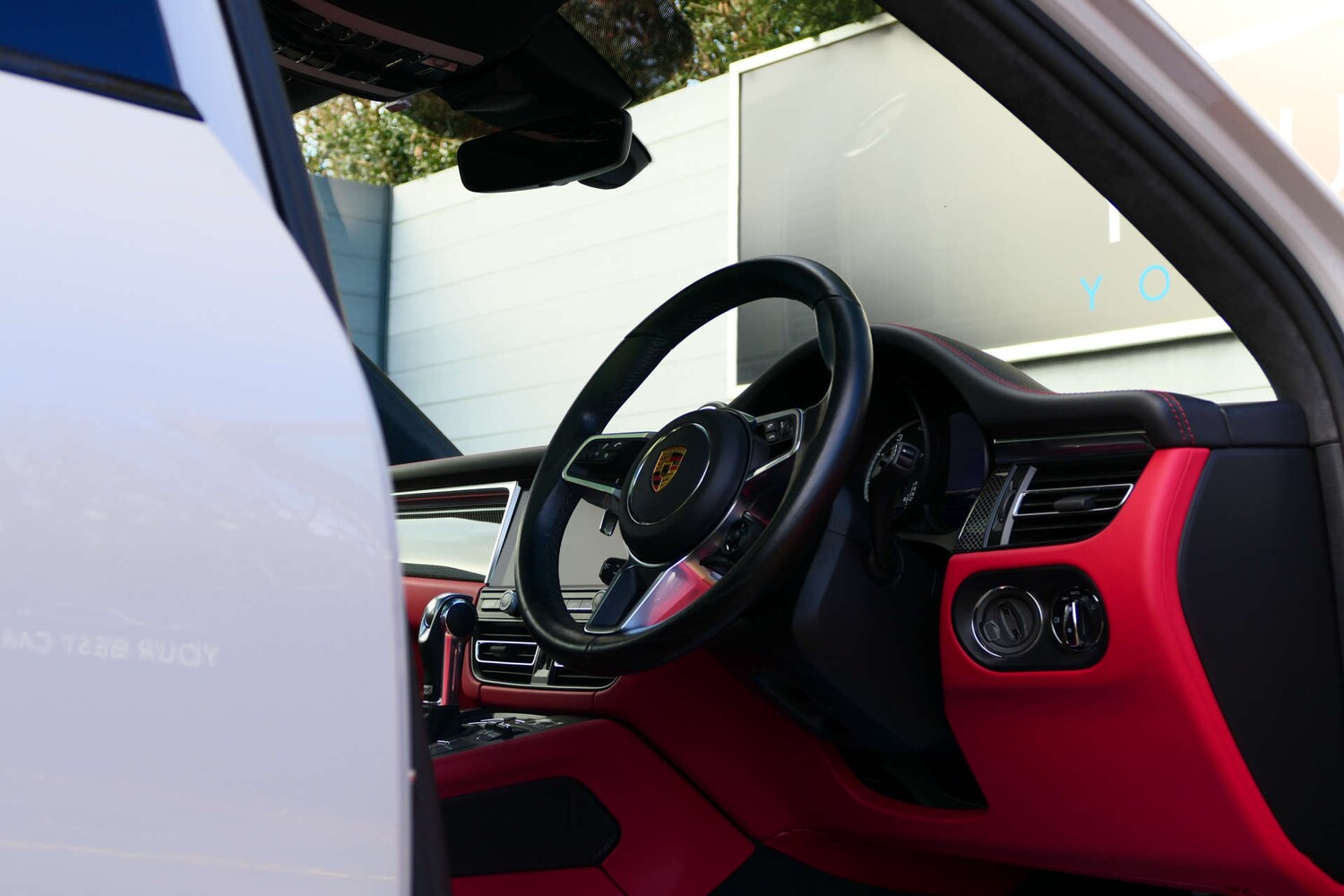 Used Porsche Macan 2021 for sale - 78044980: Photo 25