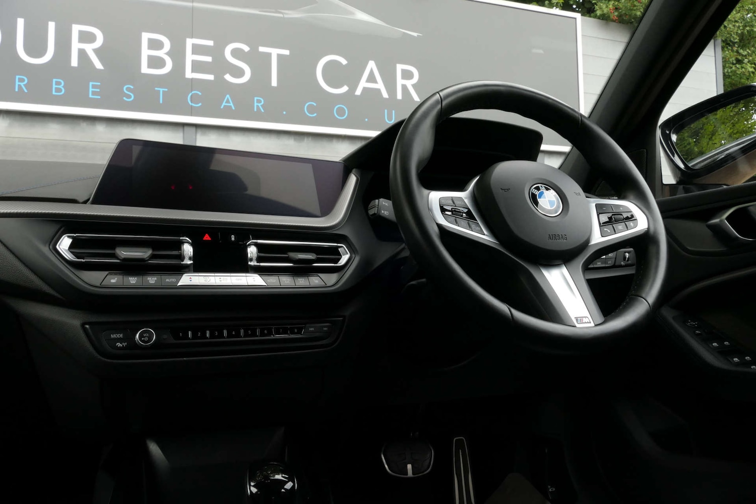 Used BMW 1 Series 2024 for sale - 77508835: Photo 32