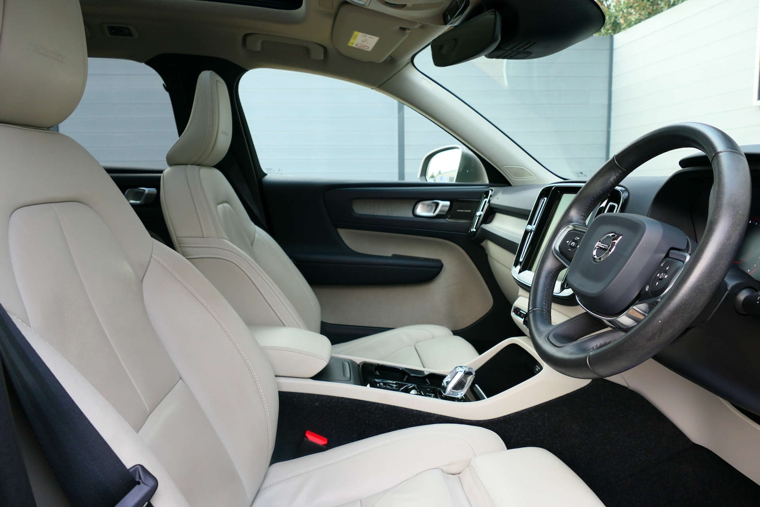 Used Volvo XC40 2019 for sale - 77140926: Photo 19