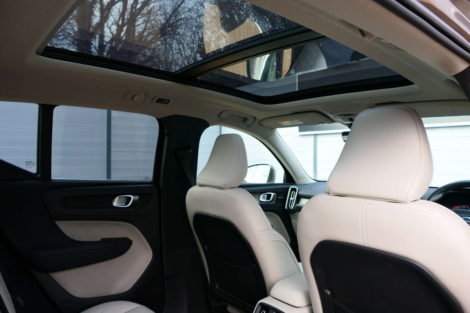 Used Volvo XC40 2019 for sale - 77140926: Photo 25