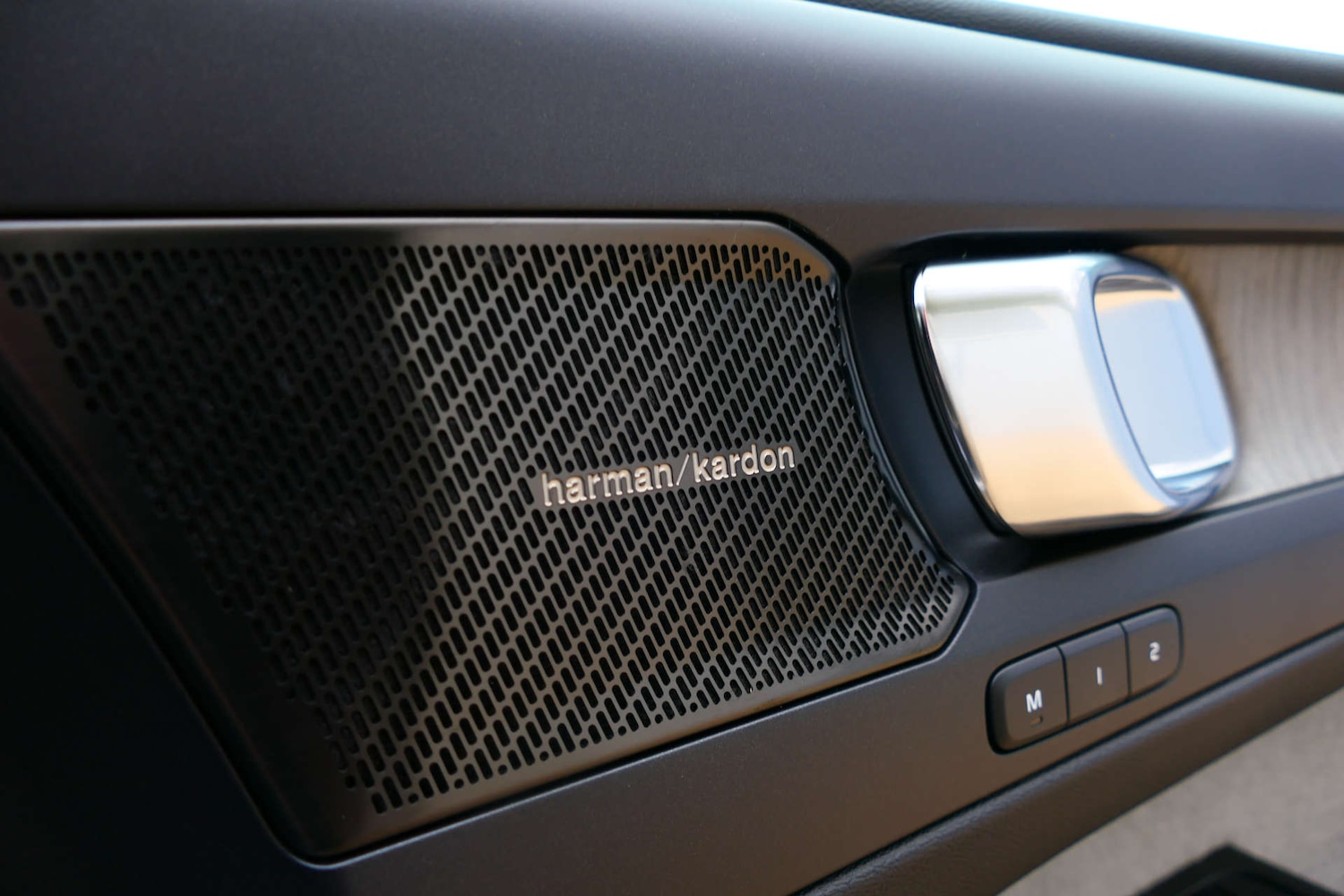 Used Volvo XC40 2019 for sale - 77140926: Photo 28