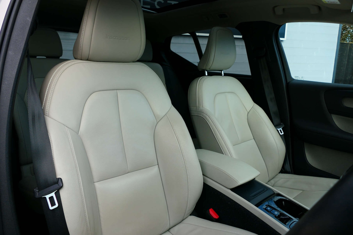 Used Volvo XC40 2019 for sale - 77140926: Photo 4