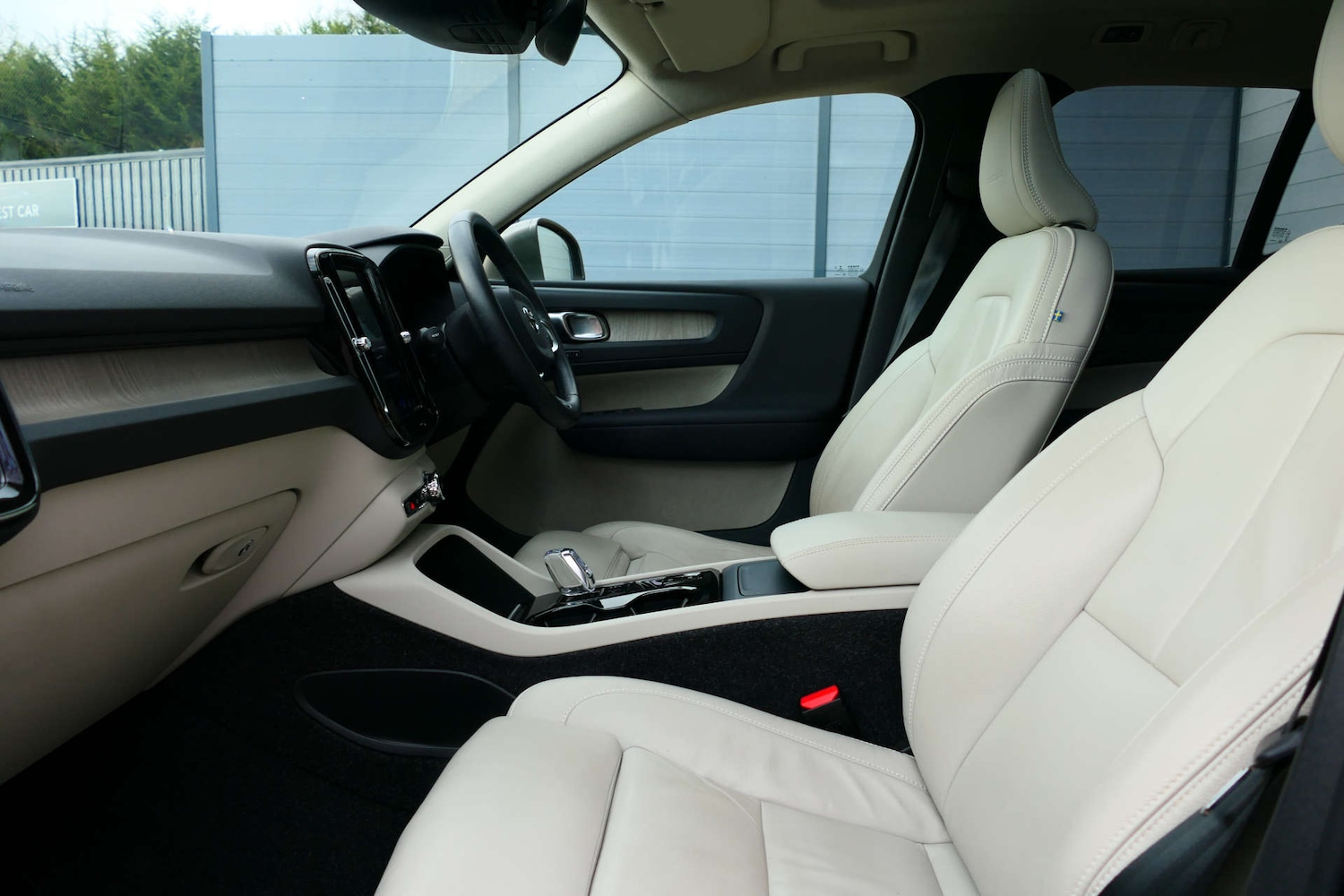 Used Volvo XC40 2019 for sale - 77140926: Photo 44