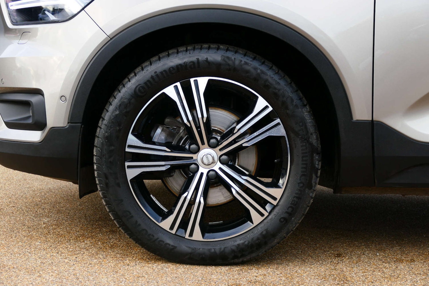 Used Volvo XC40 2019 for sale - 77140926: Photo 9