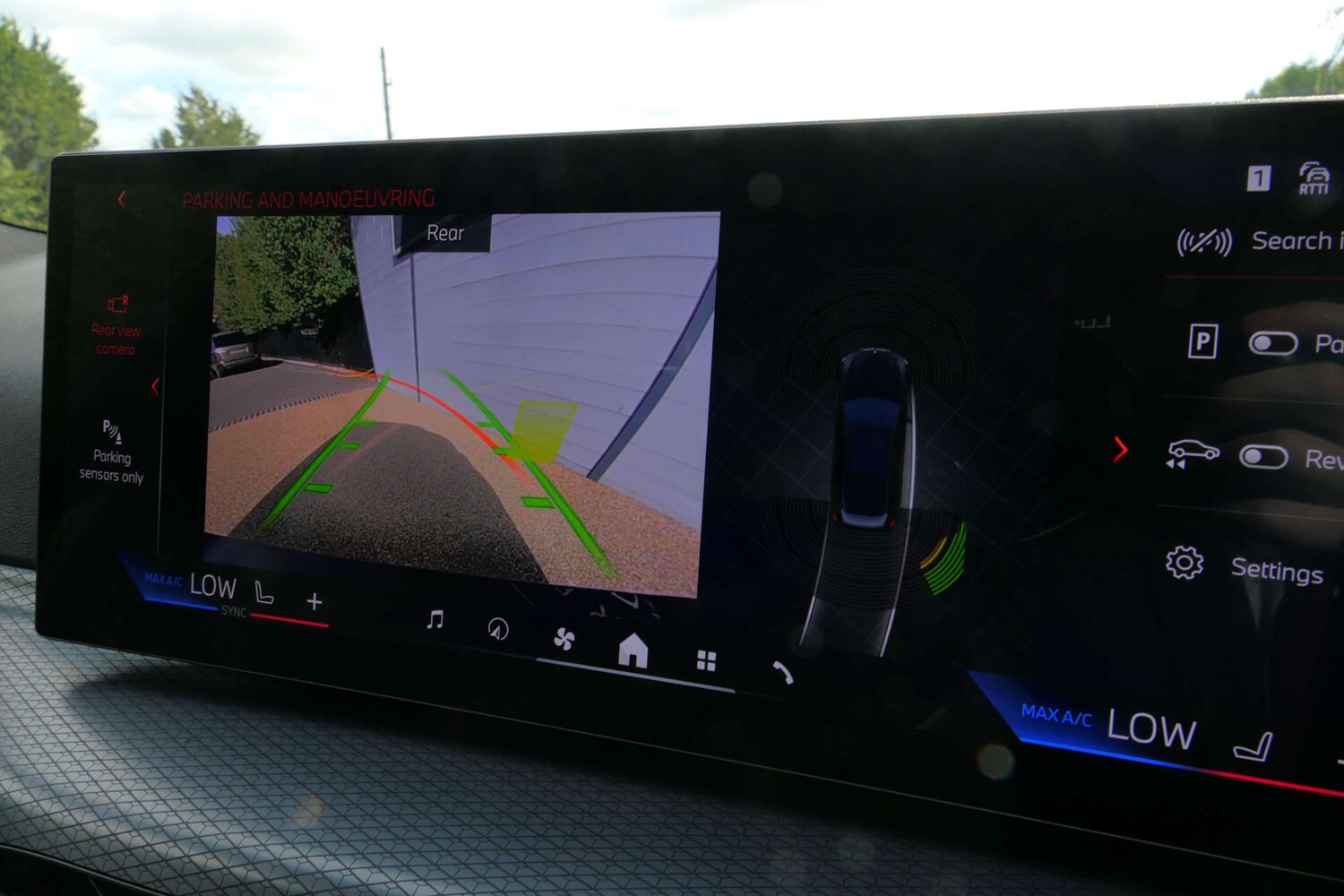 Used BMW 3 Series 2025 for sale - 76616658: Photo 27