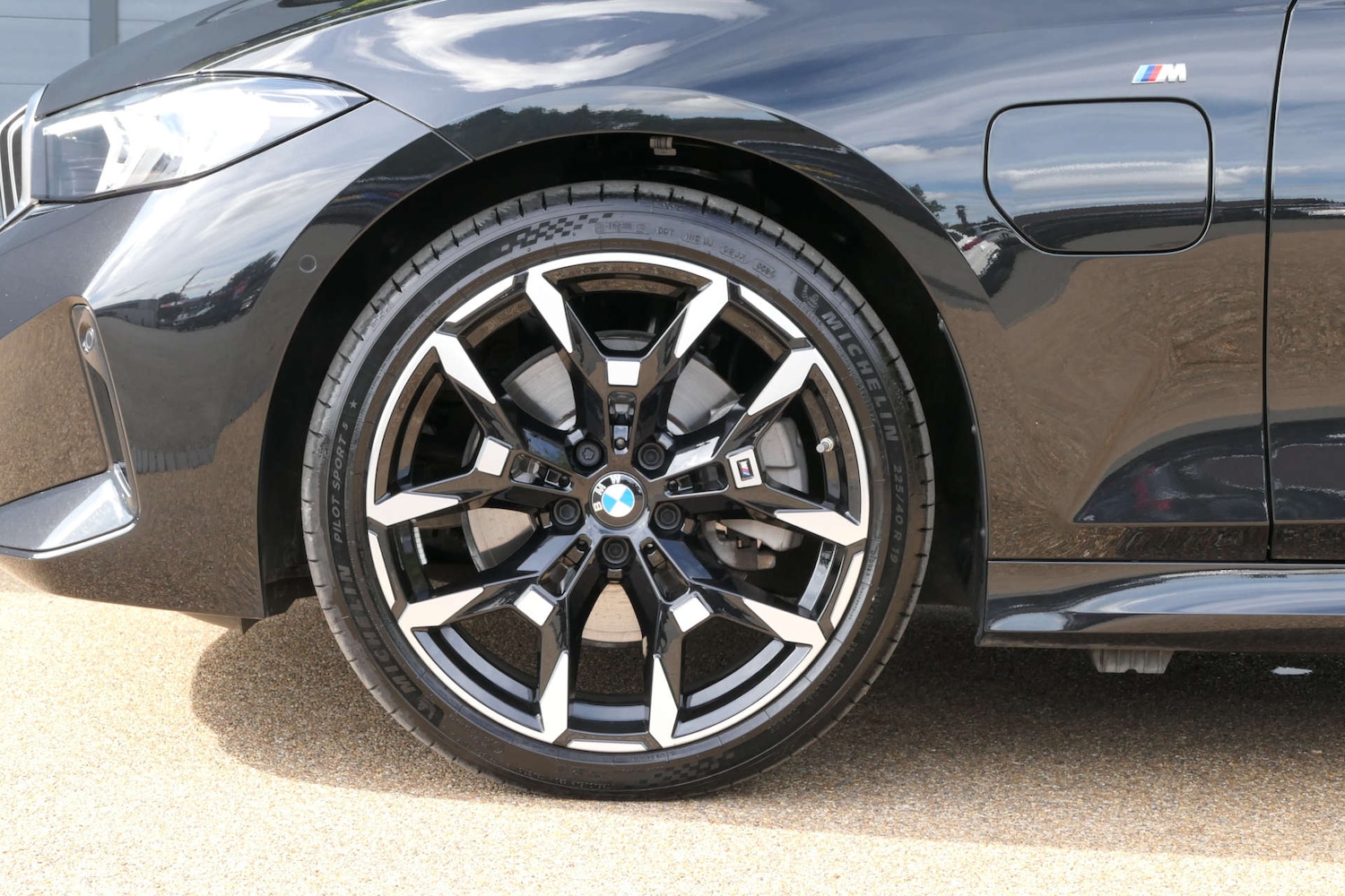 Used BMW 3 Series 2025 for sale - 76616658: Photo 9