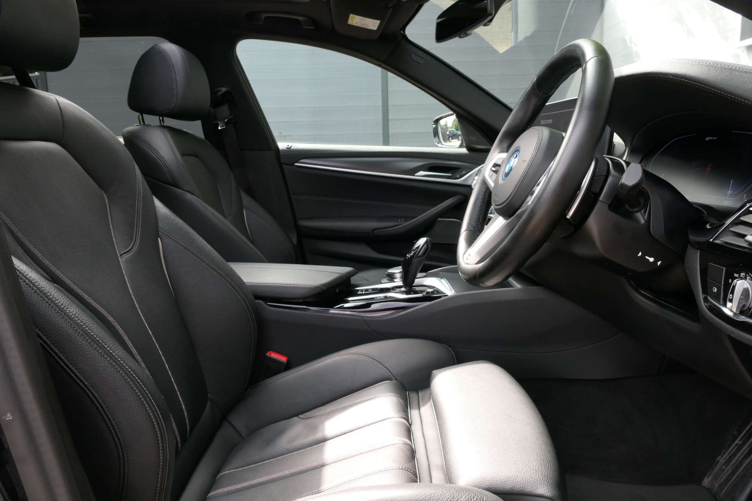 Used BMW 5 Series 2023 for sale - 76614712: Photo 20