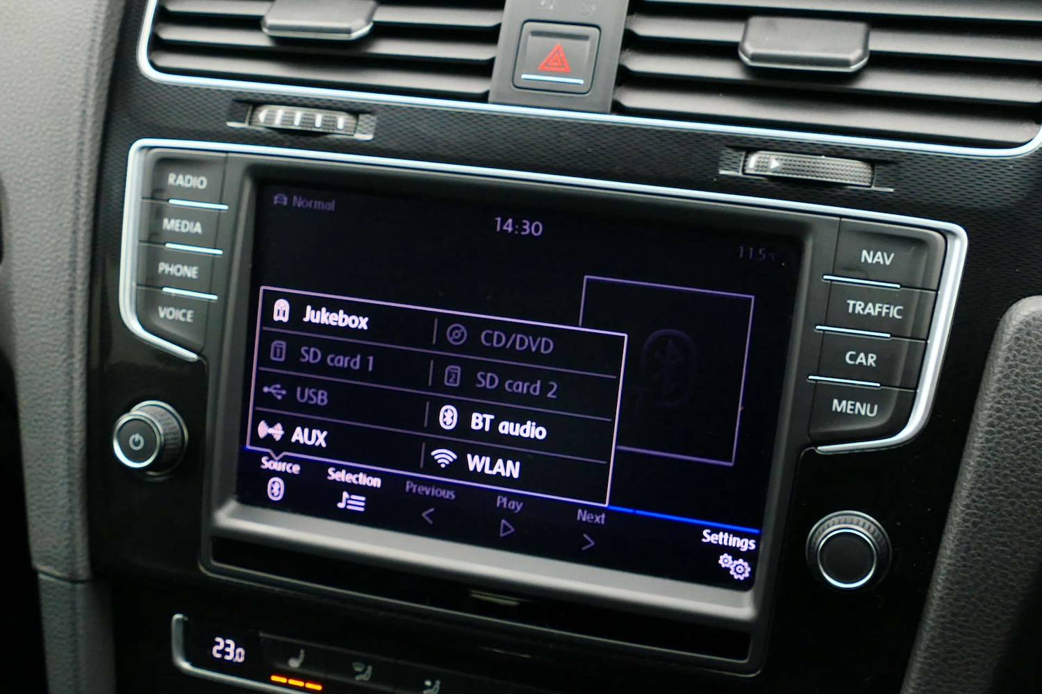 Used Volkswagen Golf 2017 for sale - 78027710: Photo 28