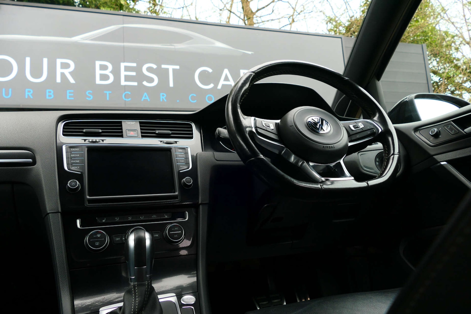 Used Volkswagen Golf 2017 for sale - 78027710: Photo 32