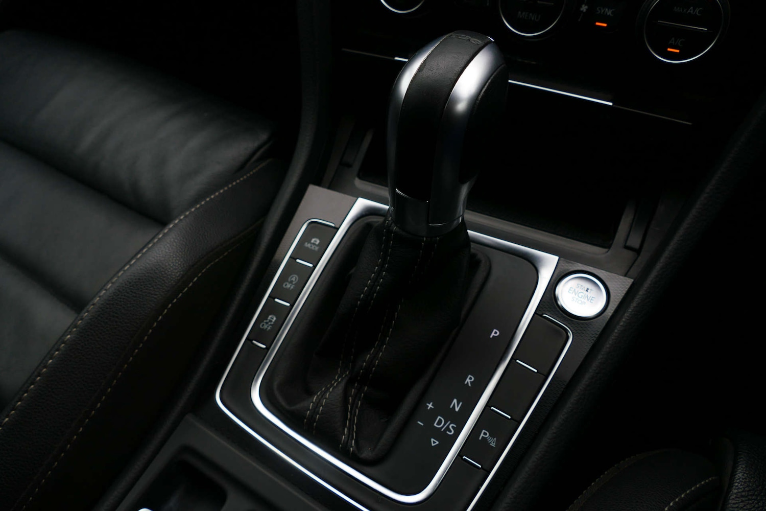 Used Volkswagen Golf 2017 for sale - 78027710: Photo 39