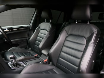 Used Volkswagen Golf 2017 for sale - 78027710: Photo