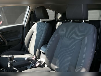 Used Ford Fiesta 2015 for sale - 79407268: Photo