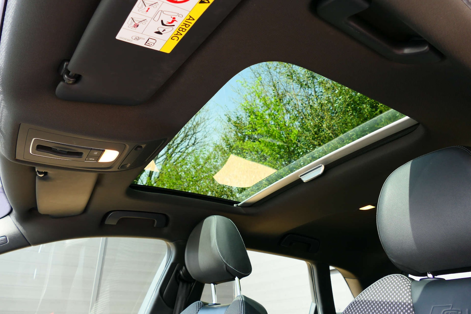 Used Audi A3 2015 for sale - 78182096: Photo 6