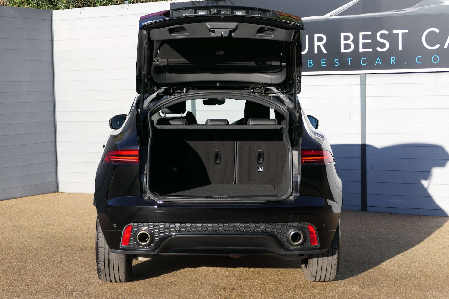 Used Jaguar E-Pace 2019 for sale - 76940172: Photo 15