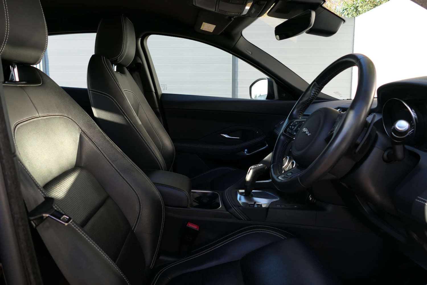 Used Jaguar E-Pace 2019 for sale - 76940172: Photo 17