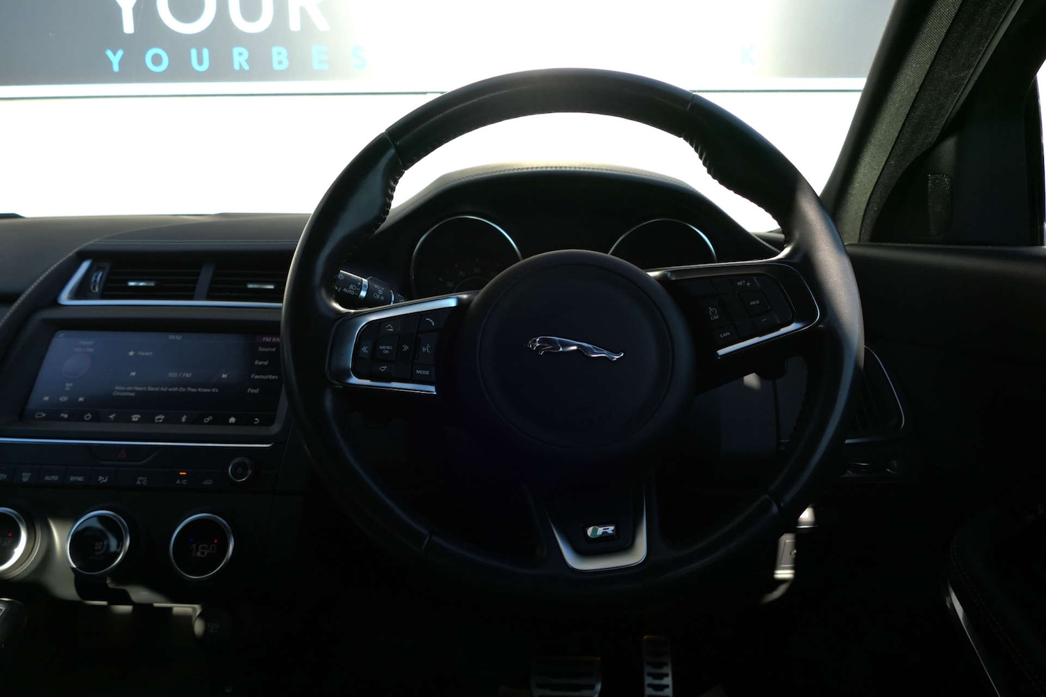 Used Jaguar E-Pace 2019 for sale - 76940172: Photo 21