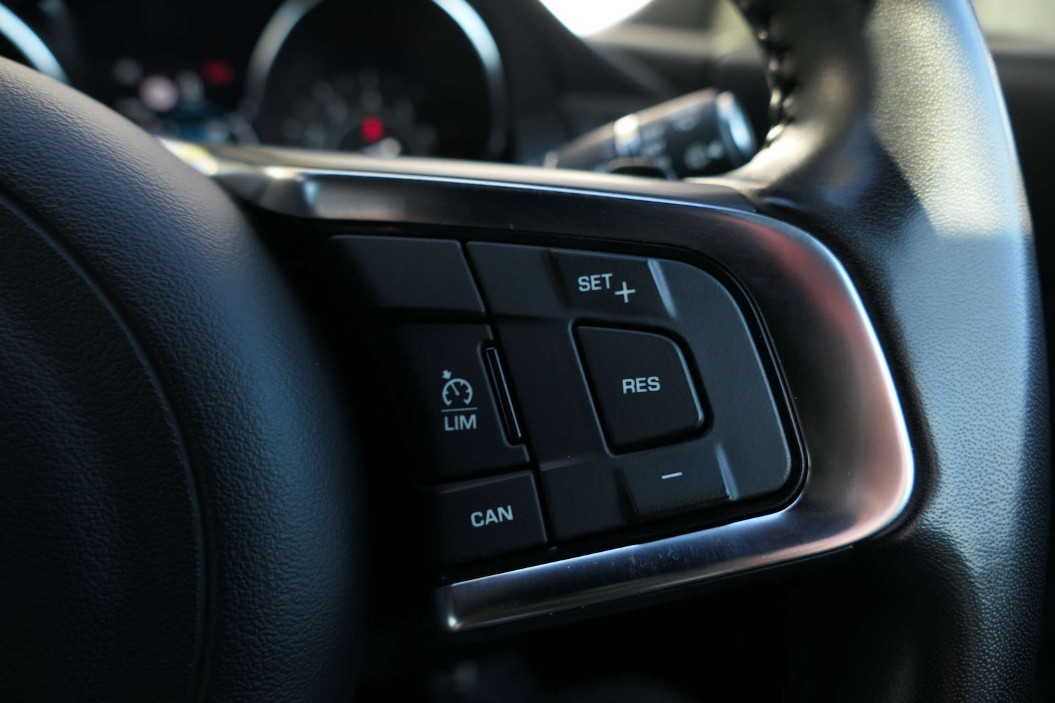 Used Jaguar E-Pace 2019 for sale - 76940172: Photo 26