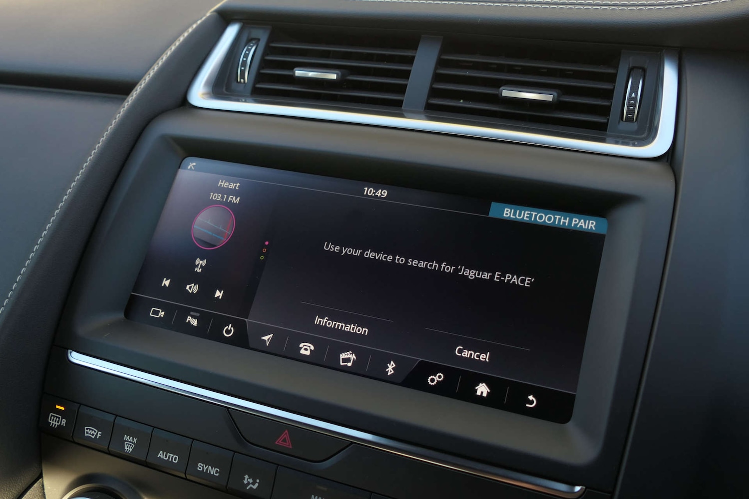 Used Jaguar E-Pace 2019 for sale - 76940172: Photo 29