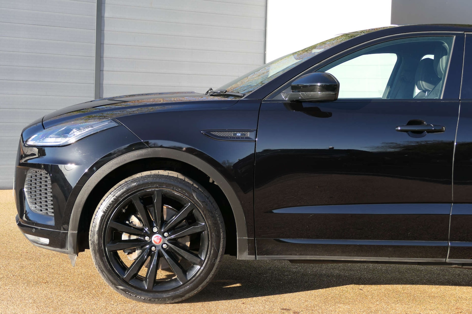 Used Jaguar E-Pace 2019 for sale - 76940172: Photo 9