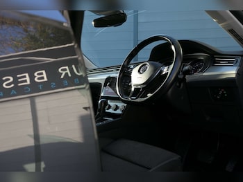 Used Volkswagen Arteon 2020 for sale - 77033661: Photo