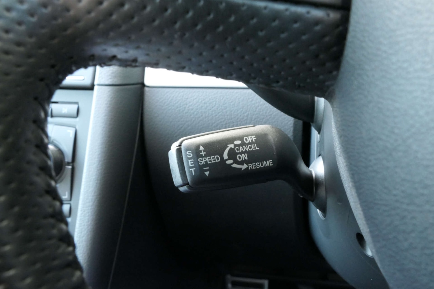 Used Audi RS4 2006 for sale - 76616656: Photo 39