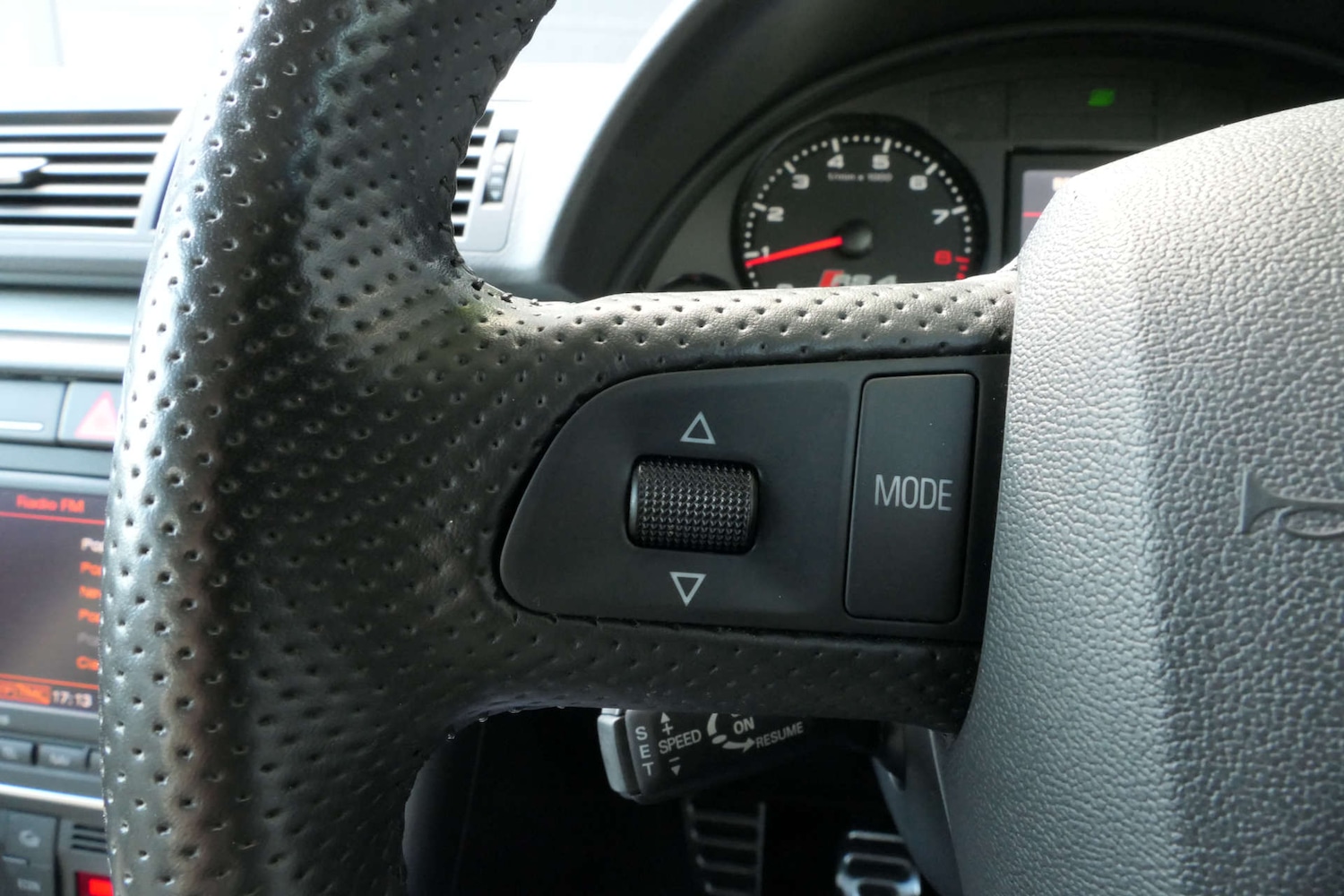 Used Audi RS4 2006 for sale - 76616656: Photo 40