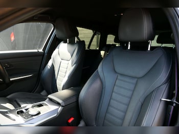 Used BMW 3 Series 2024 for sale - 79121270: Photo