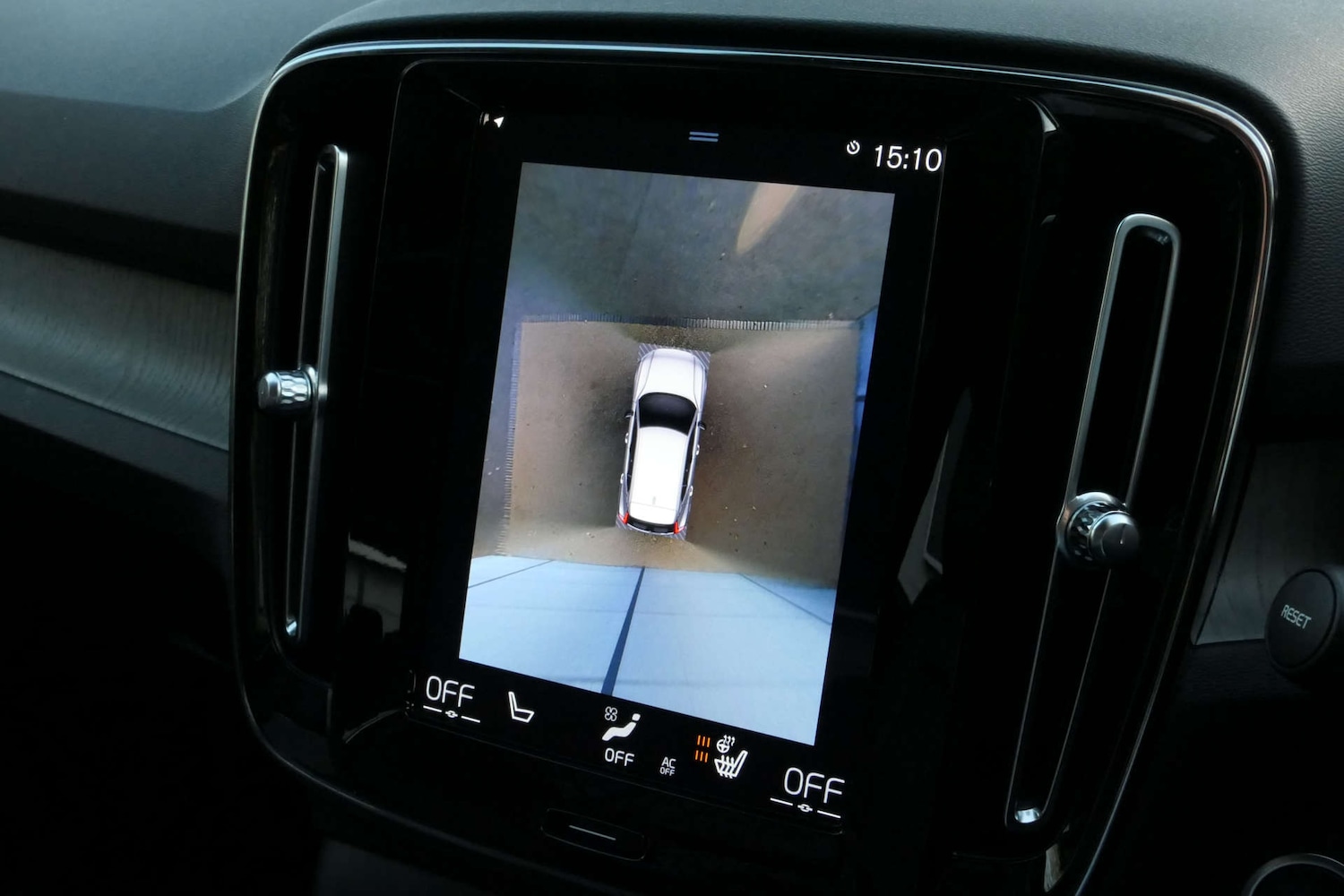 Used Volvo XC40 2020 for sale - 76921255: Photo 30