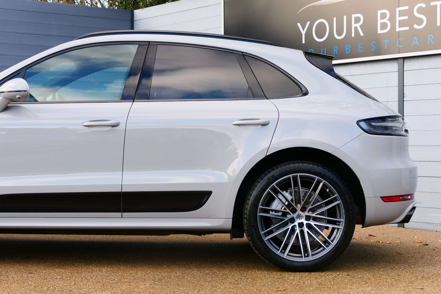 Used Porsche Macan 2021 for sale - 77162416: Photo 6