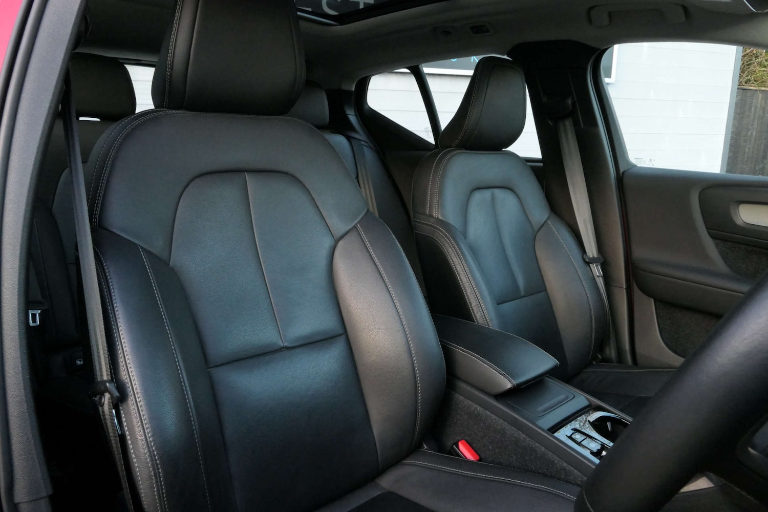 Used Volvo XC40 2020 for sale - 76614731: Photo 25