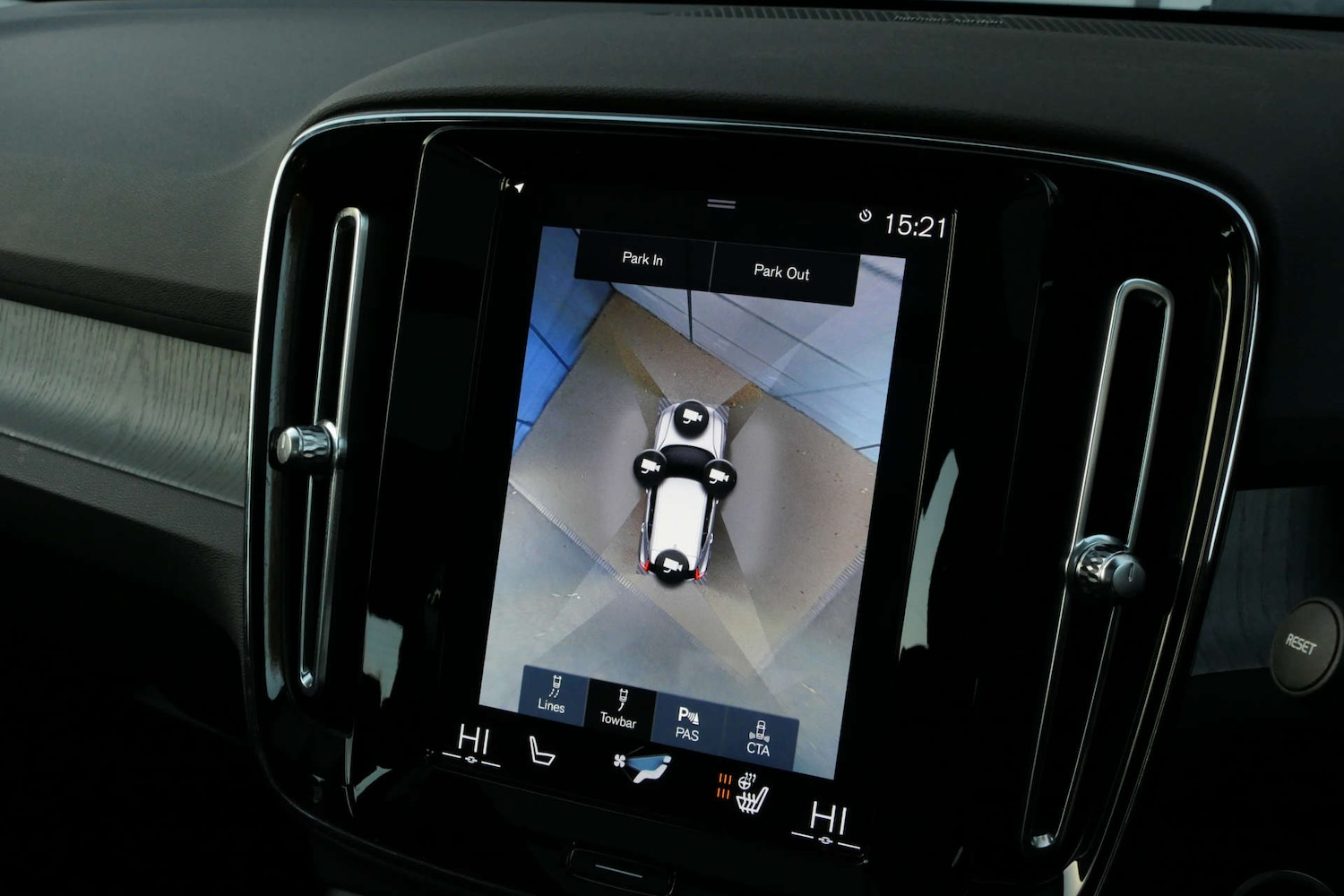 Used Volvo XC40 2020 for sale - 76614731: Photo 38