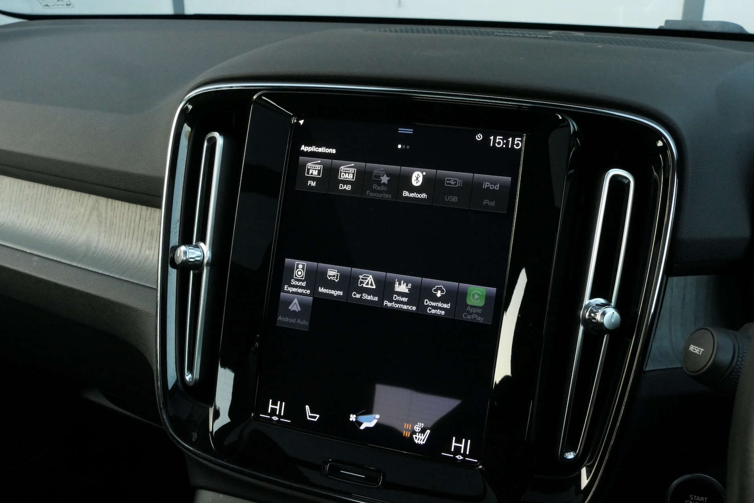 Used Volvo XC40 2020 for sale - 76614731: Photo 42