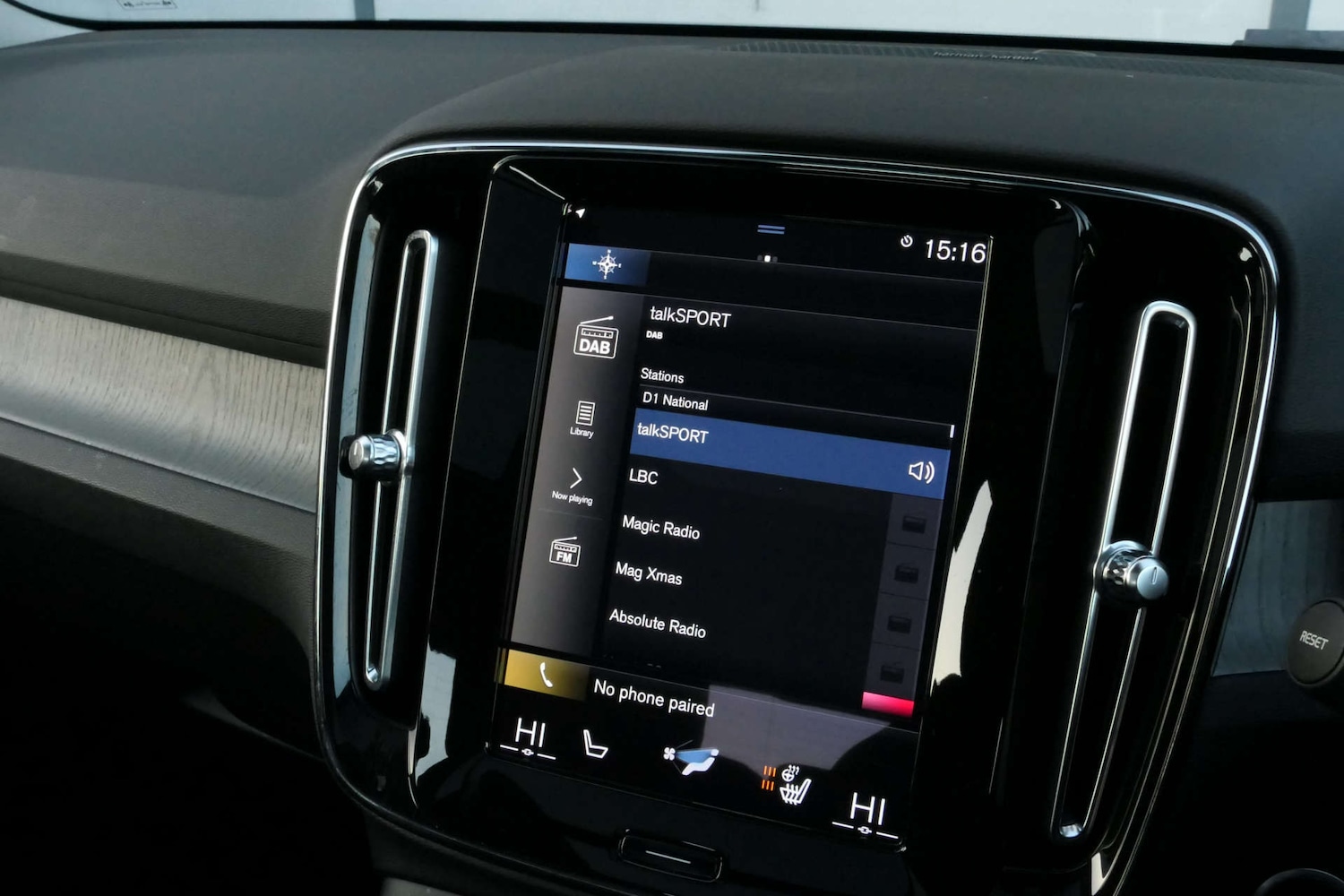 Used Volvo XC40 2020 for sale - 76614731: Photo 43